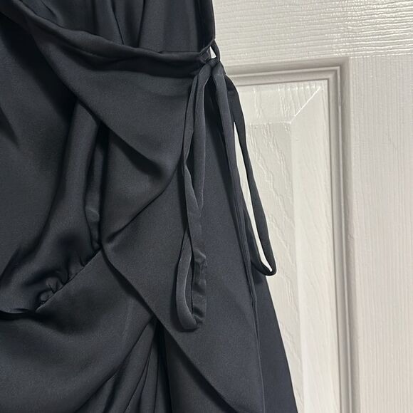 RAMY BROOK Louisa Long Sleeve Black One Shoulder Satin Mini Cocktail Dress Siz 4 - Picture 4 of 7